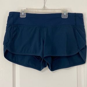 Lululemon Speed Up Short 2.5” - Size 6